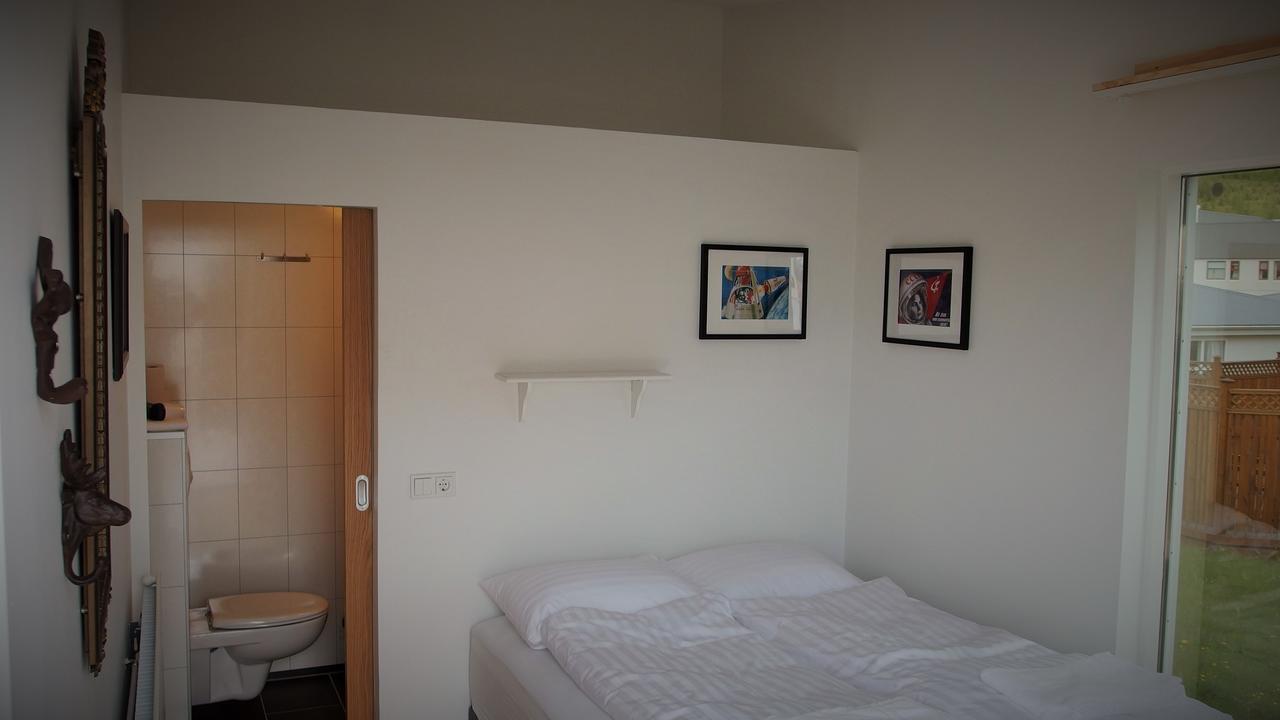 Husavik Hostel Luaran gambar